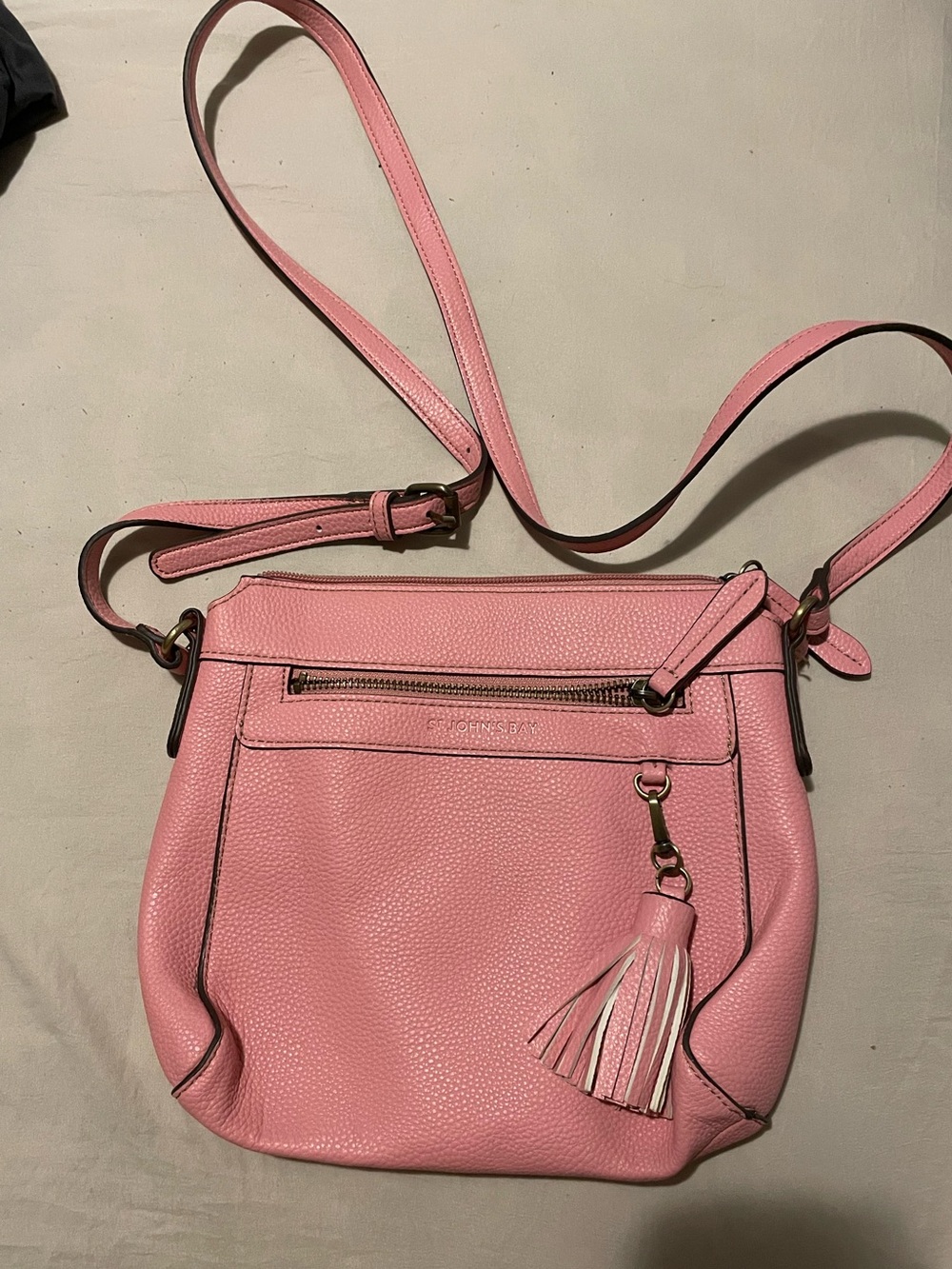 St Johns Bay Pink Pebbled Crossbody with Tassel Accent